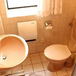 Hus Bi De Strandloeper Appartement