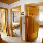 Hus Bi De Strandloeper Appartement