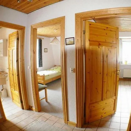 Hus Bi De Strandloeper Apartmán