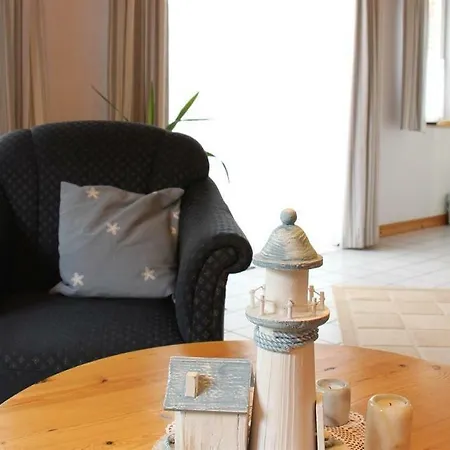 Hus Bi De Strandloeper Apartment